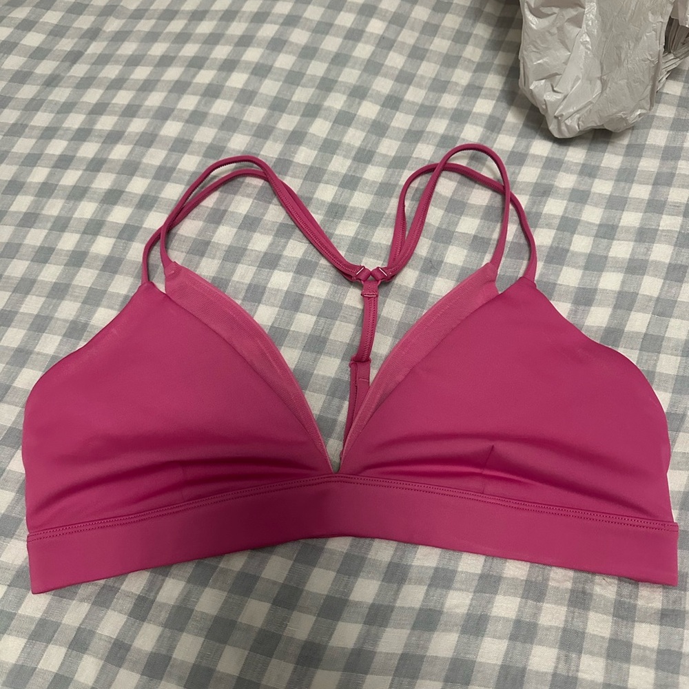 Alo yoga bra- hot pink